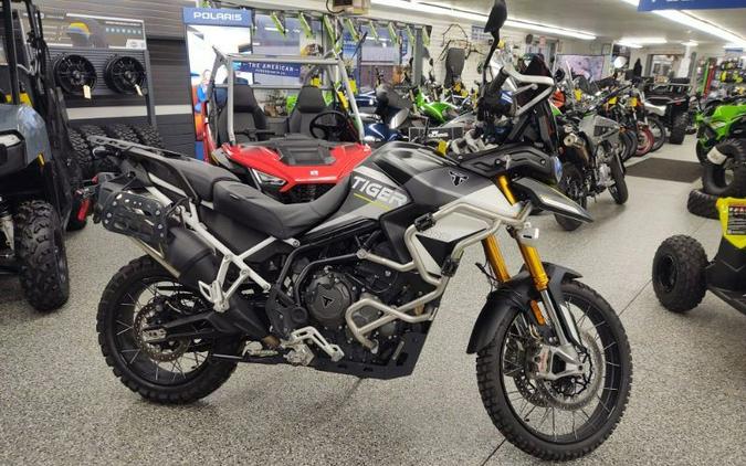 2024 Triumph Tiger 900 Rally Aragon Edition