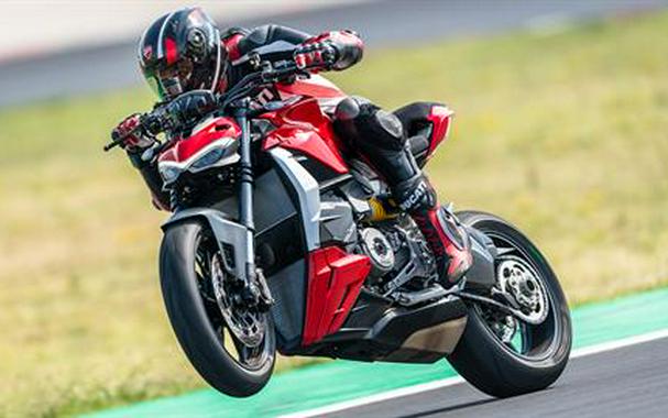 2023 Ducati Streetfighter V2