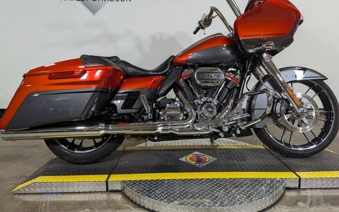 2018 Harley-Davidson CVO Road Glide Orange Lava & Dark Alloy