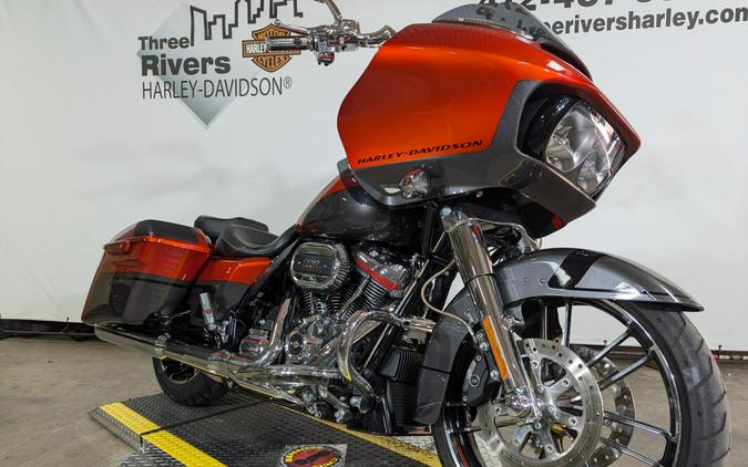 2018 Harley-Davidson CVO Road Glide Orange Lava & Dark Alloy