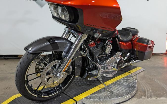 2018 Harley-Davidson CVO Road Glide Orange Lava & Dark Alloy