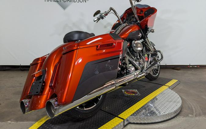 2018 Harley-Davidson CVO Road Glide Orange Lava & Dark Alloy