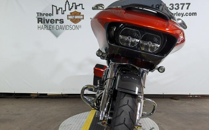 2018 Harley-Davidson CVO Road Glide Orange Lava & Dark Alloy