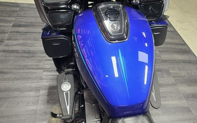 2022 Indian PURSUIT DARK HORSE PREMIUM