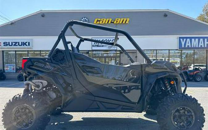 2023 Can-Am Maverick Sport DPS