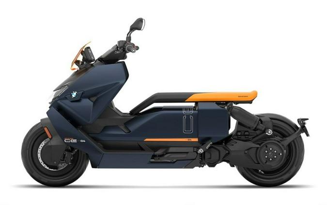 2023 BMW CE 04 Review [Urban Electric Commuter Scooter]