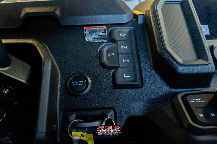 2025 CFMOTO UFORCE U10 Pro - BORDEAU RED