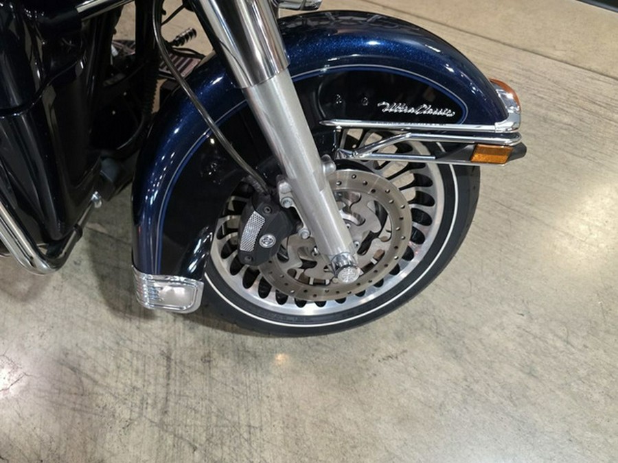 2013 Harley-Davidson FLHTCU - Electra Glide Ultra Classic