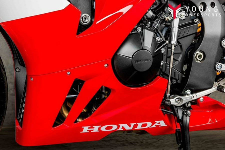 2025 Honda CBR1000RR-R Fireblade SP