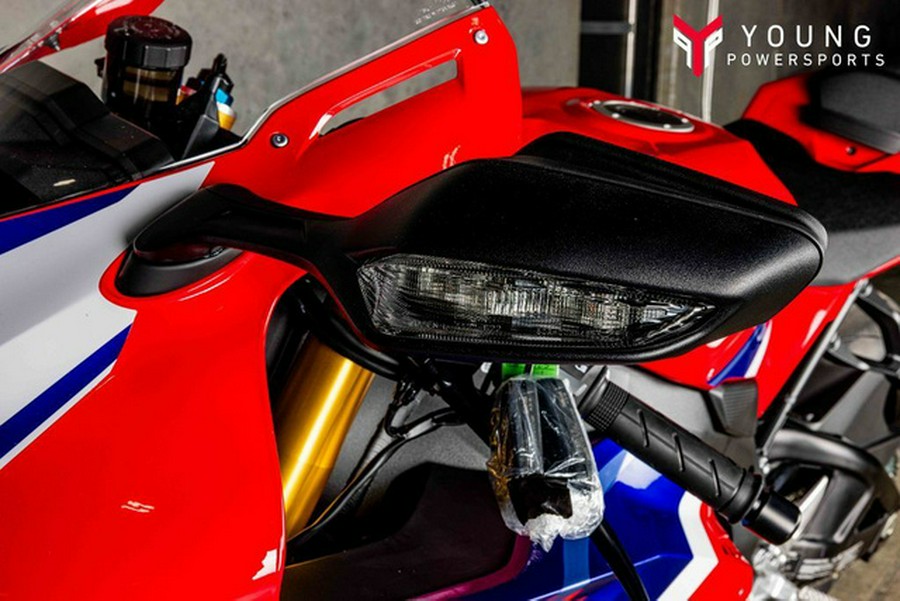 2025 Honda CBR1000RR-R Fireblade SP