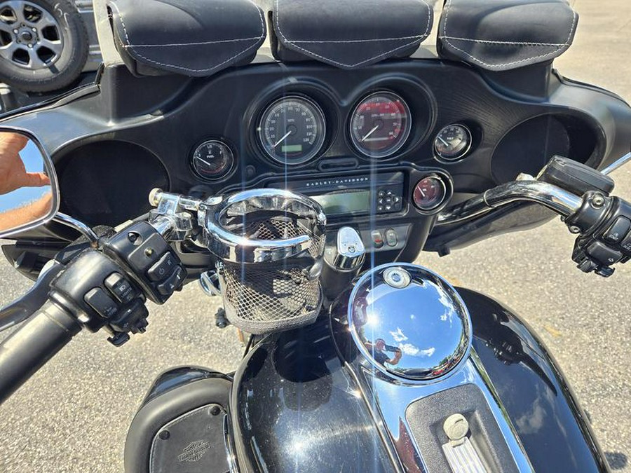 2011 Harley-Davidson® FLHTCUTG - Tri Glide® Ultra Classic®