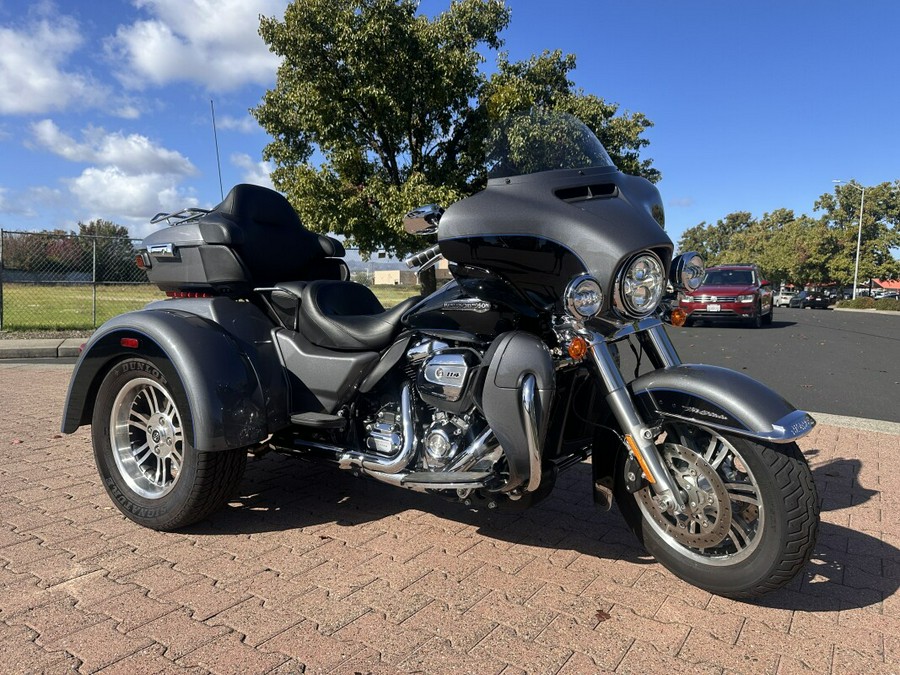 FLHTCUTG 2021 Tri Glide® Ultra