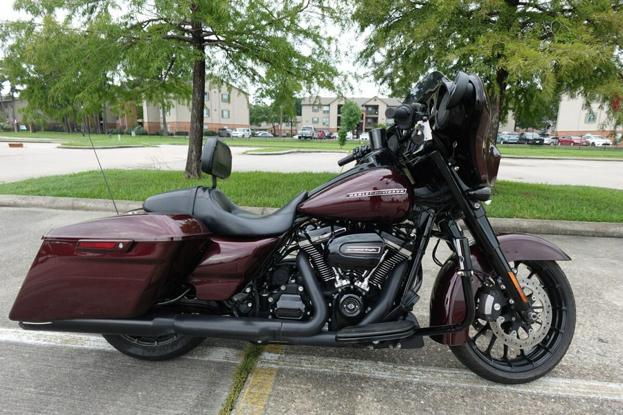 2018 Harley-Davidson Street Glide Special