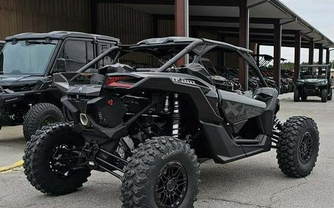 2026 Can-Am® Maverick X3 X rs Turbo RR Triple Black_7.6 in.