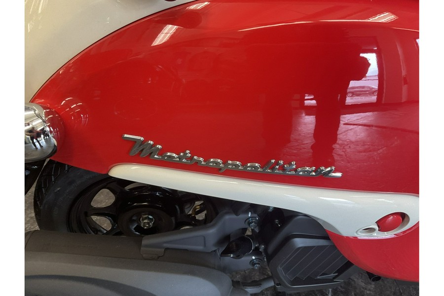 2025 Metropolitan - Honda