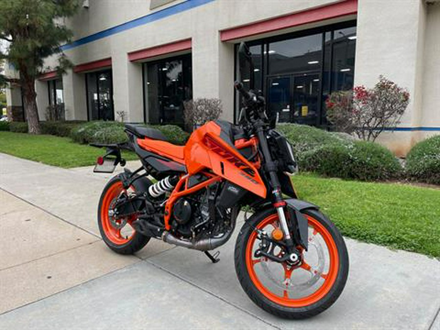 2024 KTM 390 Duke