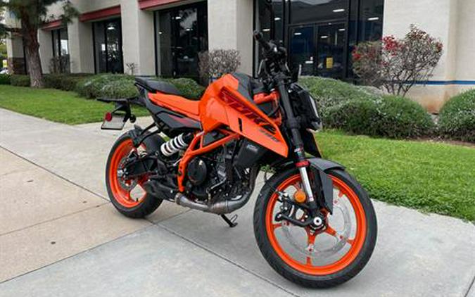 2024 KTM 390 Duke