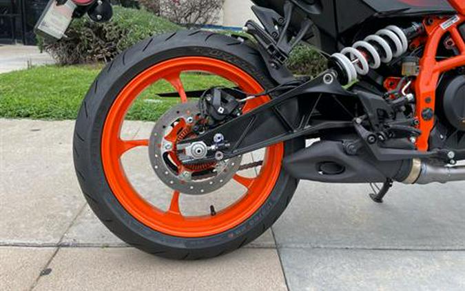 2024 KTM 390 Duke