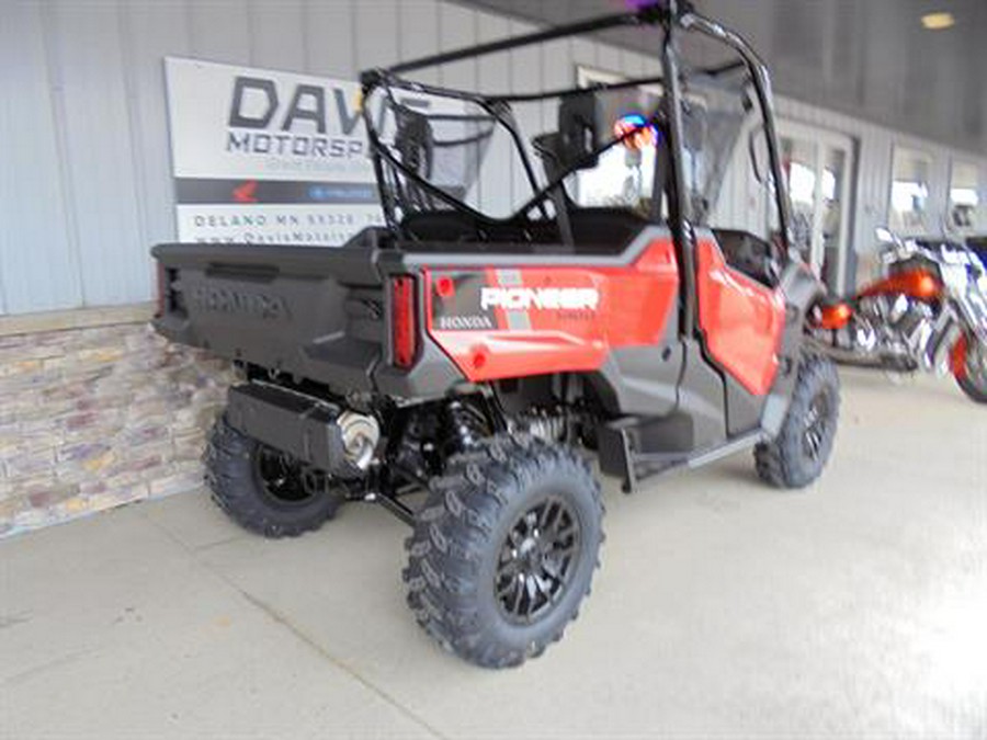 2024 Honda Pioneer 1000 Deluxe