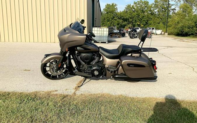 2019 Indian Motorcycle® Chieftain Dark Horse® Bronze Smoke