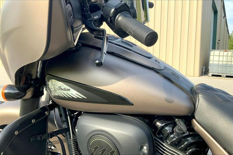 2019 Indian Motorcycle® Chieftain Dark Horse® Bronze Smoke