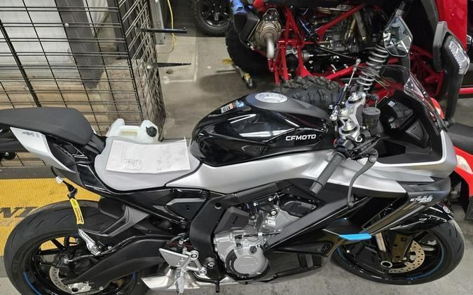 2025 CFMOTO 675SS