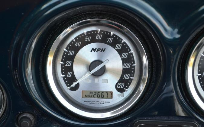 2005 Harley-Davidson CVO Electra Glide 2 Screamin Eagle - FLHTCSE2