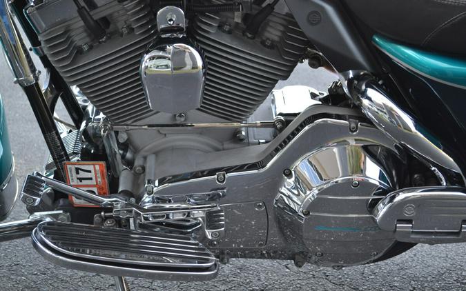 2005 Harley-Davidson CVO Electra Glide 2 Screamin Eagle - FLHTCSE2