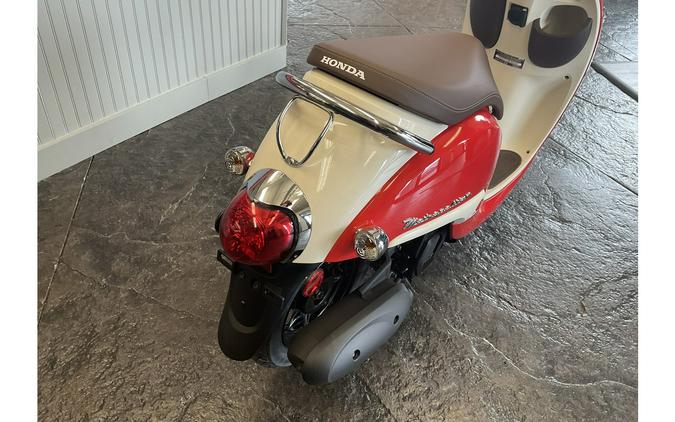 2025 Metropolitan - Honda