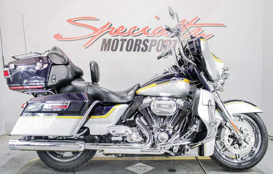 2012 Harley-Davidson CVO™ Ultra Classic® Electra Glide®