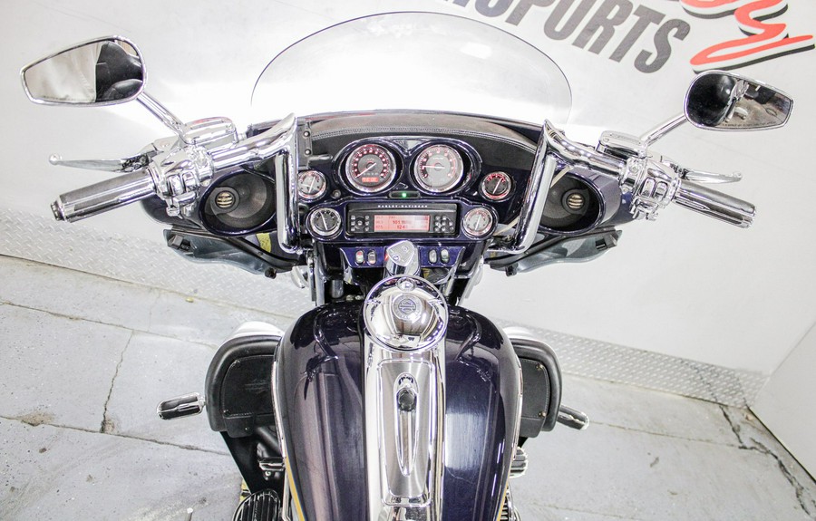 2012 Harley-Davidson CVO™ Ultra Classic® Electra Glide®