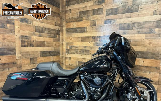 2026 Harley-Davidson® Street Glide® Vivid Black Black Trim FLHX