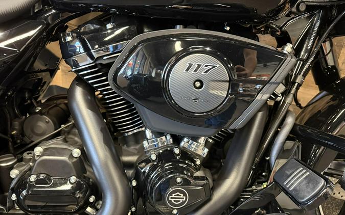2026 Harley-Davidson® Street Glide® Vivid Black Black Trim FLHX
