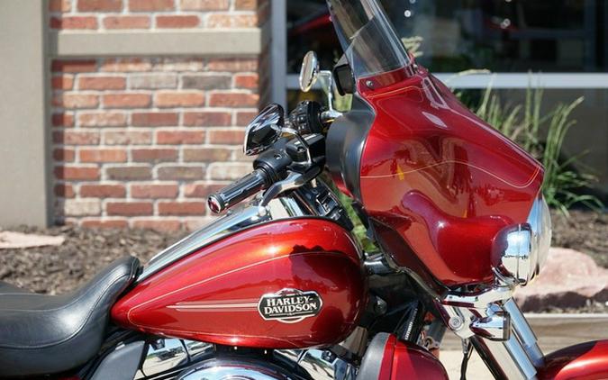 2013 Harley-Davidson Trike FLHTCUTG - Tri Glide Ultra Classic