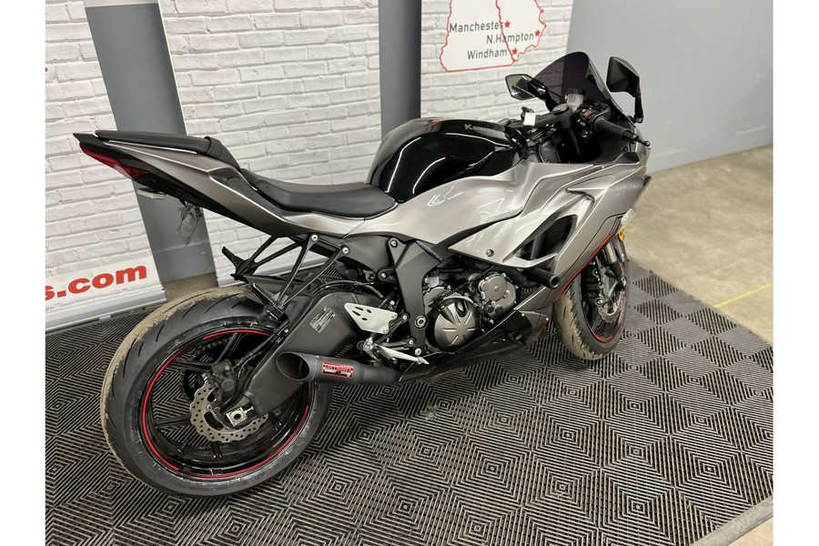 2023 Kawasaki Ninja ZX-6R Base