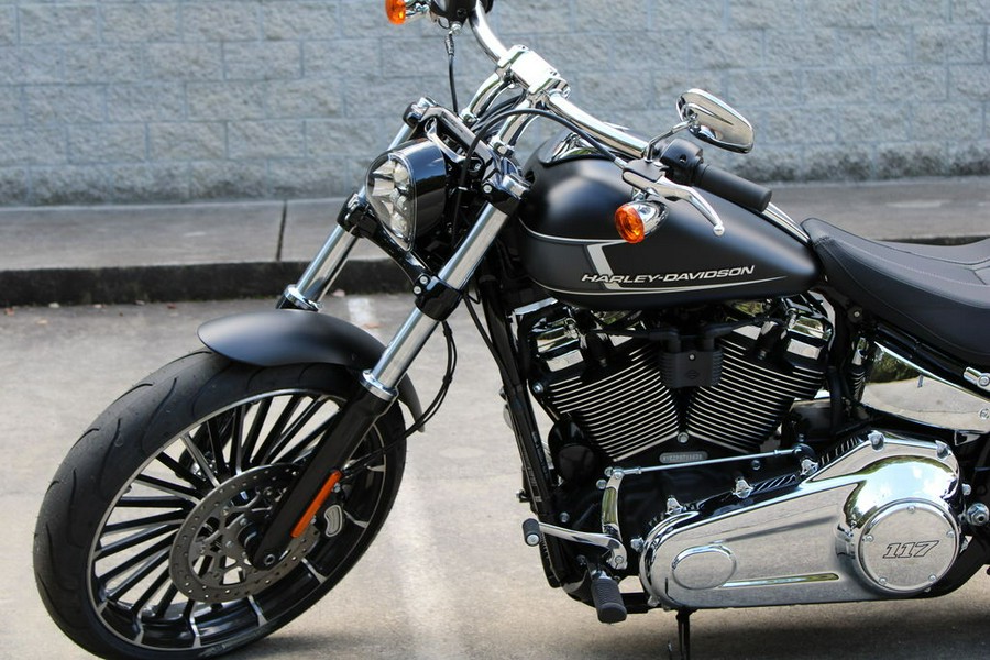 2023 Harley-Davidson® FXBR - Breakout® 117