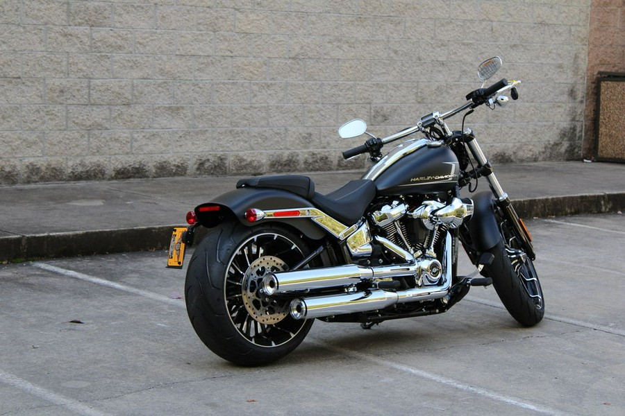 2023 Harley-Davidson® FXBR - Breakout® 117