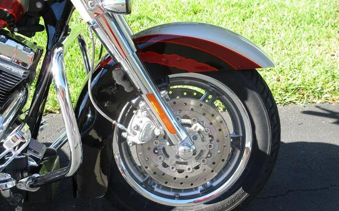 2006 Harley-Davidson® FLHTCUSE - Ultra Classic® Electra Glide® Screamin' Eagle®