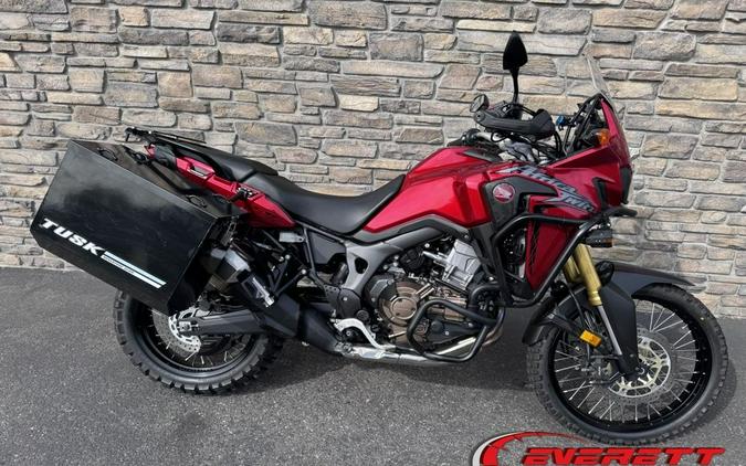 2017 Honda® Africa Twin CRF1000L DCT
