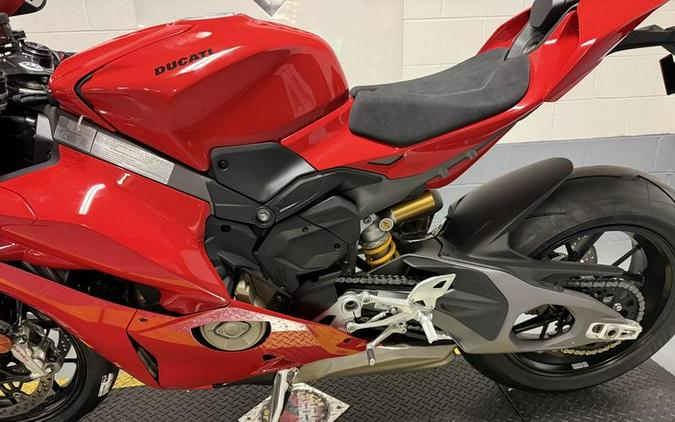 2025 Ducati PANIGALE V4