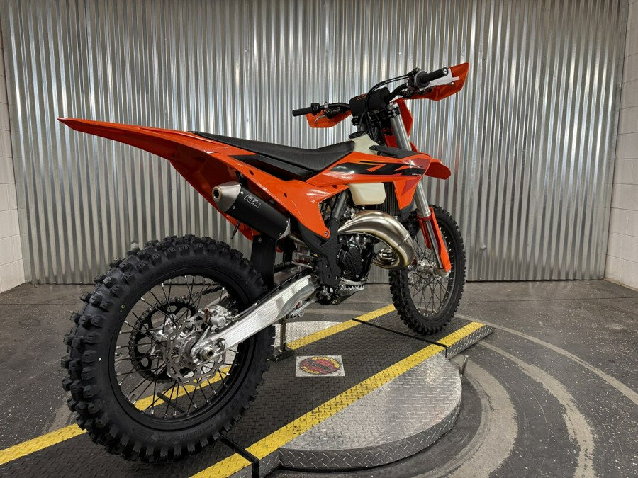 2025 KTM 125 XC