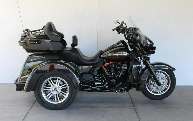 2019 Harley-Davidson® FLHTCUTG - Tri Glide® Ultra