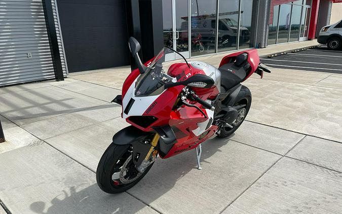 2023 Ducati Panigale V4 R First Look [13 Very Fast Fast Facts]