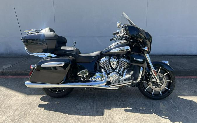 2024 Indian Motorcycle® Roadmaster® Limited Black Azure Crystal