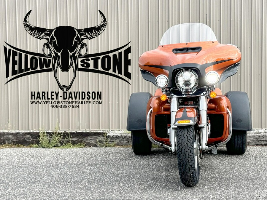 2019 Harley-Davidson Tri Glide Ultra Scorched Orange/Black Denim