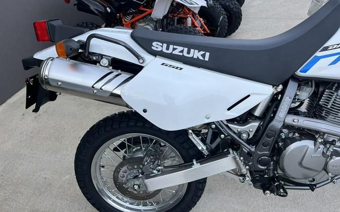2025 Suzuki DR 650S