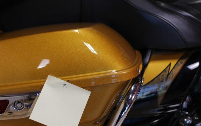 FLHTKSE 2015 CVO™ Ultra Limited