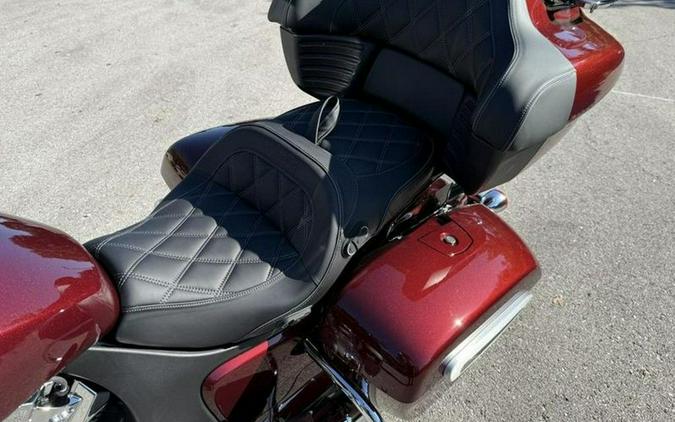 2025 Indian Motorcycle® Pursuit® Limited Maroon Metallic