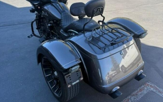 2023 Harley-Davidson® Road Glide® 3