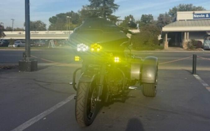 2023 Harley-Davidson® Road Glide® 3